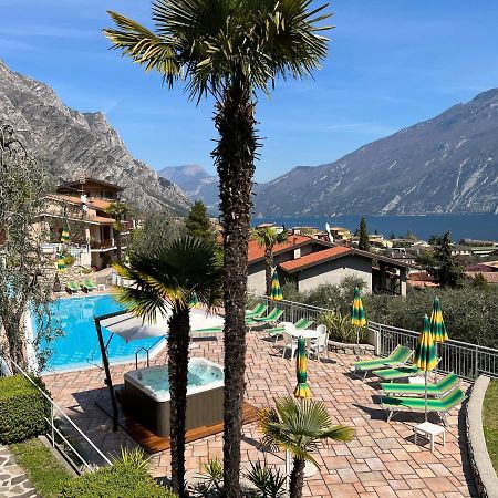 Appartamenti Villa Clivia Limone sul Garda Esterno foto