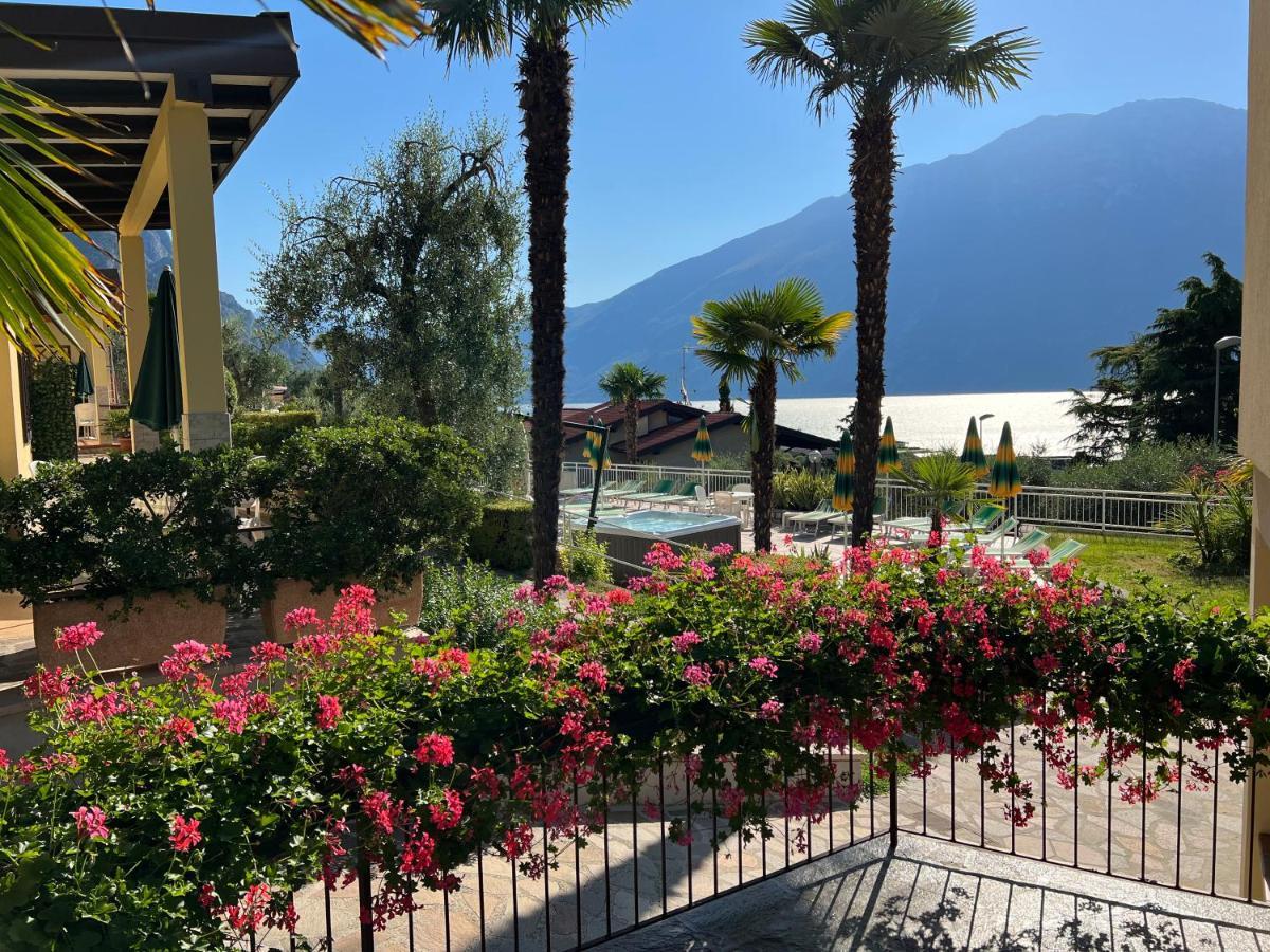 Appartamenti Villa Clivia Limone sul Garda Esterno foto